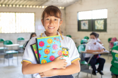 Matrículas de estudiantes en instituciones educativas públicas de Antioquia llega al 95%